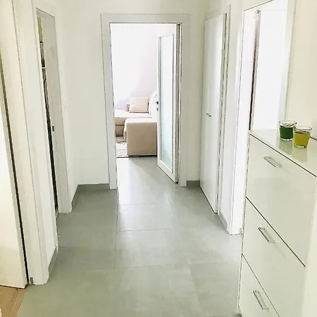 Lägenhet Pula City Stay